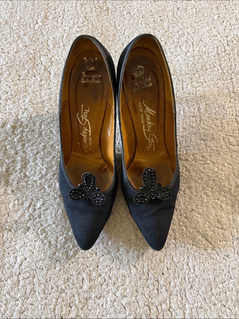 Vintage Mackey Starr Black Pointed-Toe Embellished Pumps Size 6.5M